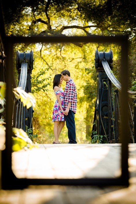 St. Louis Wedding Photography - Engagement Session at Forest Park